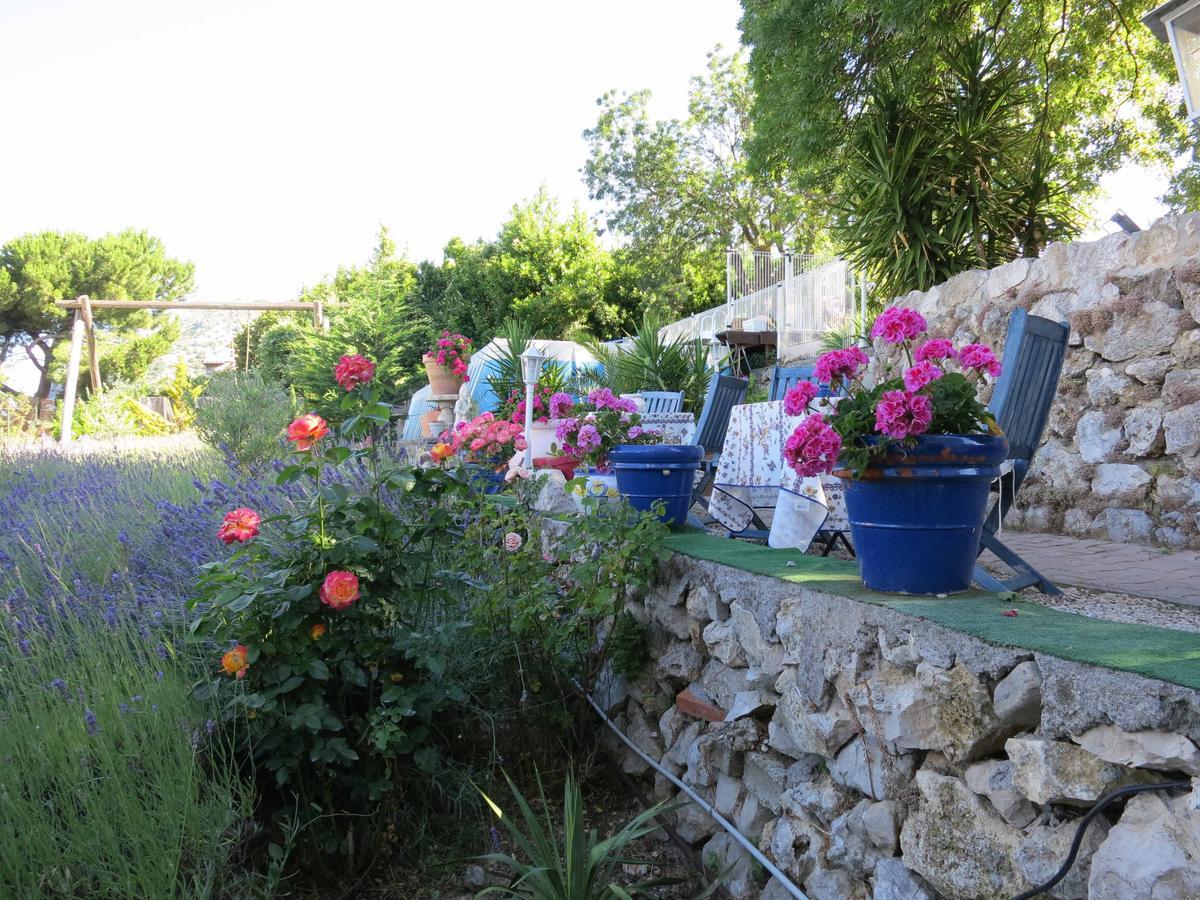 Hostellerie Aspremont ภายนอก รูปภาพ