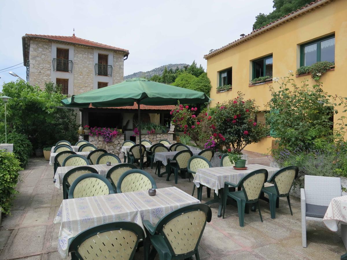 Hostellerie Aspremont ภายนอก รูปภาพ