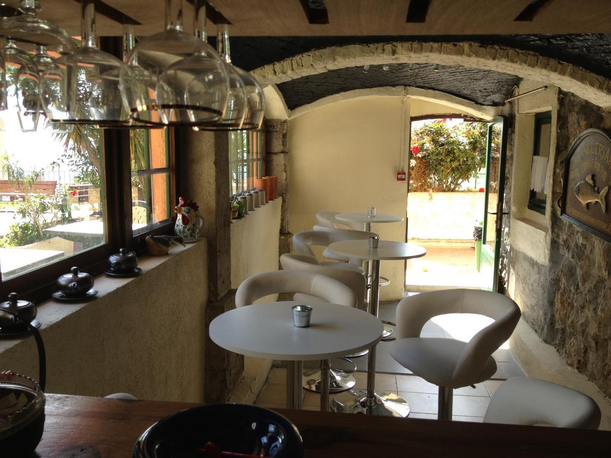 Hostellerie Aspremont ภายนอก รูปภาพ